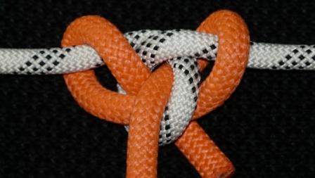 midline bowline (a).JPG