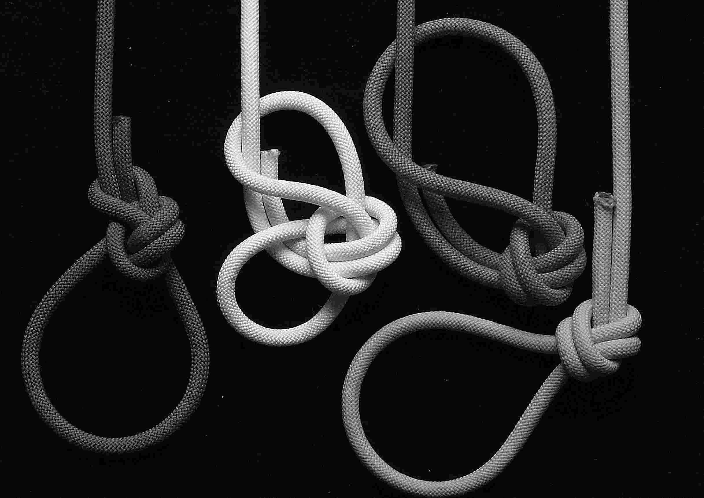 Tying in the bight (back view)(B&W).JPG