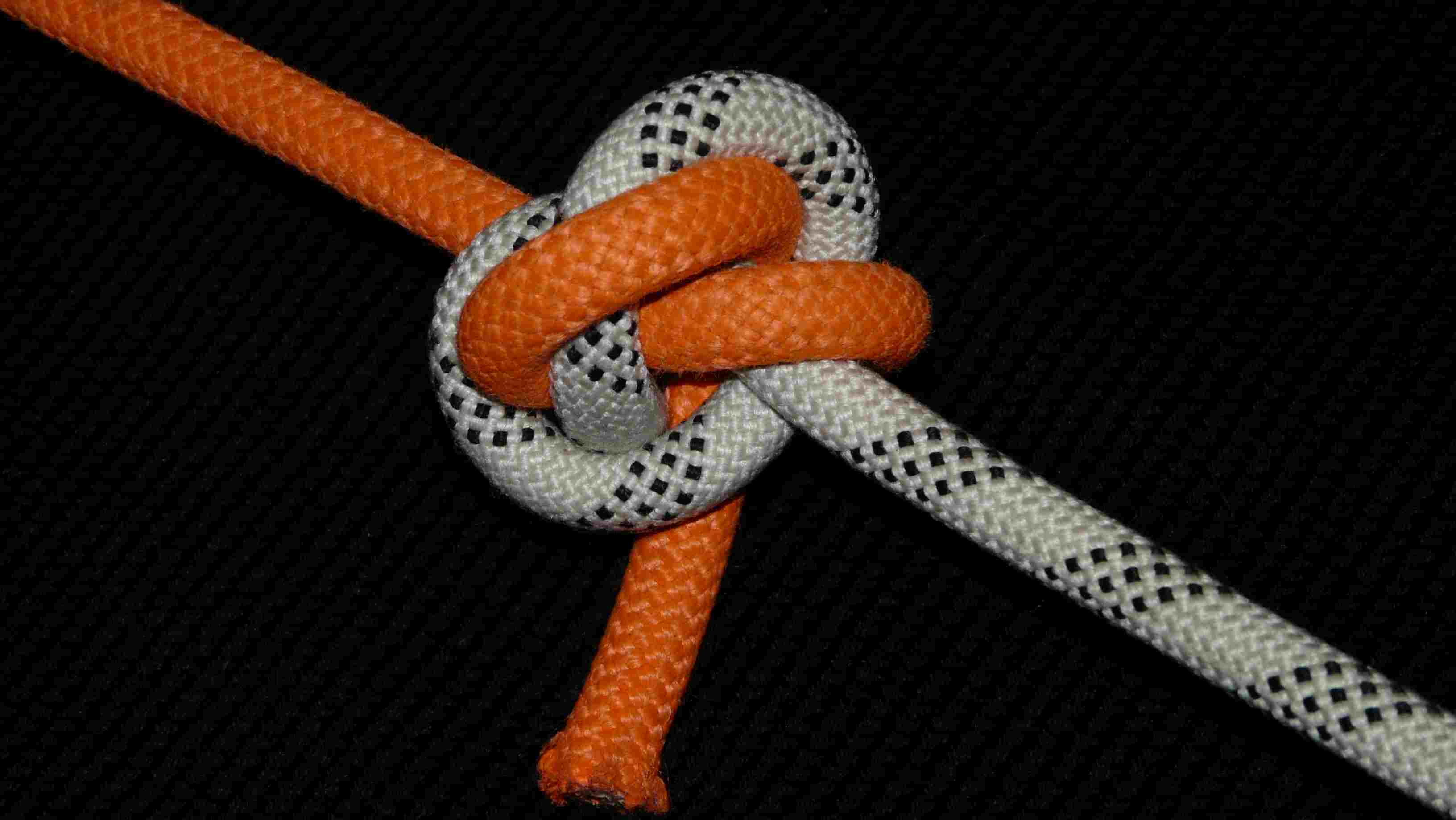 Pretzel-to-Pretzel bend (side top view).JPG