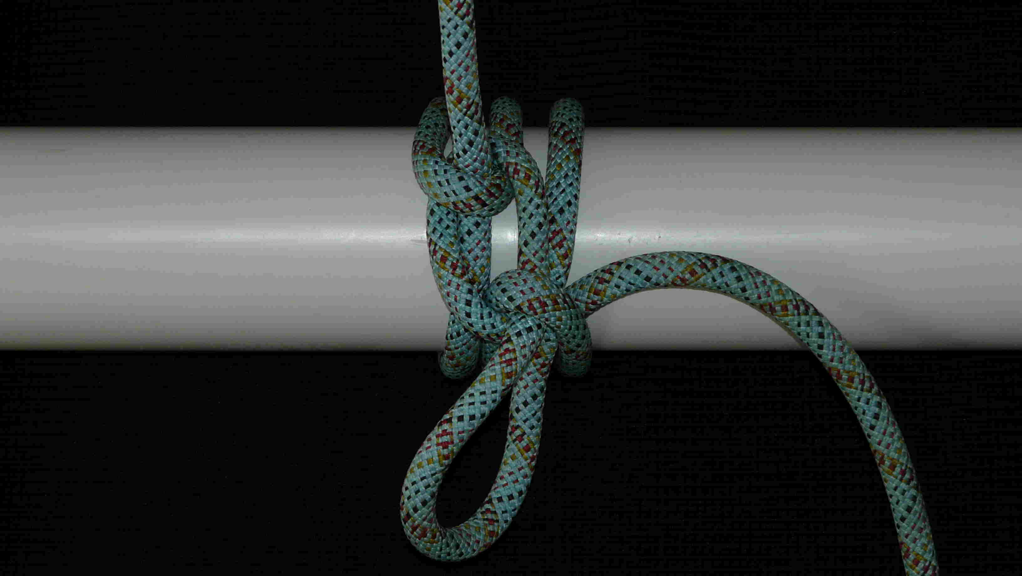 -slipped-TackleClamp hitch.JPG