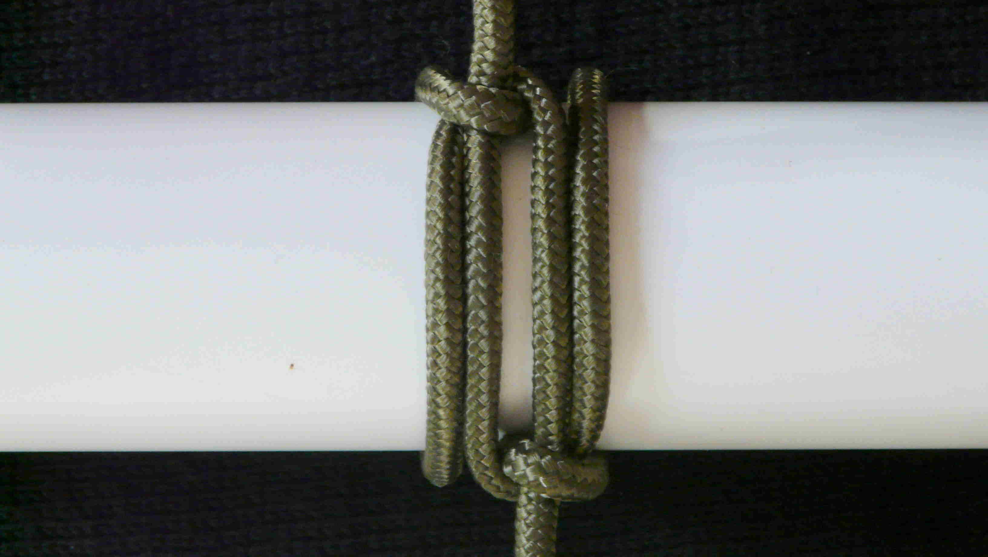 less extended segments than expected - 4 wraps side (paracord).JPG