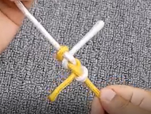 rear view of completed knot.jpg