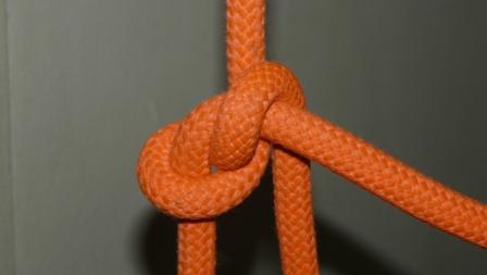 8 shaped nipping loop.JPG