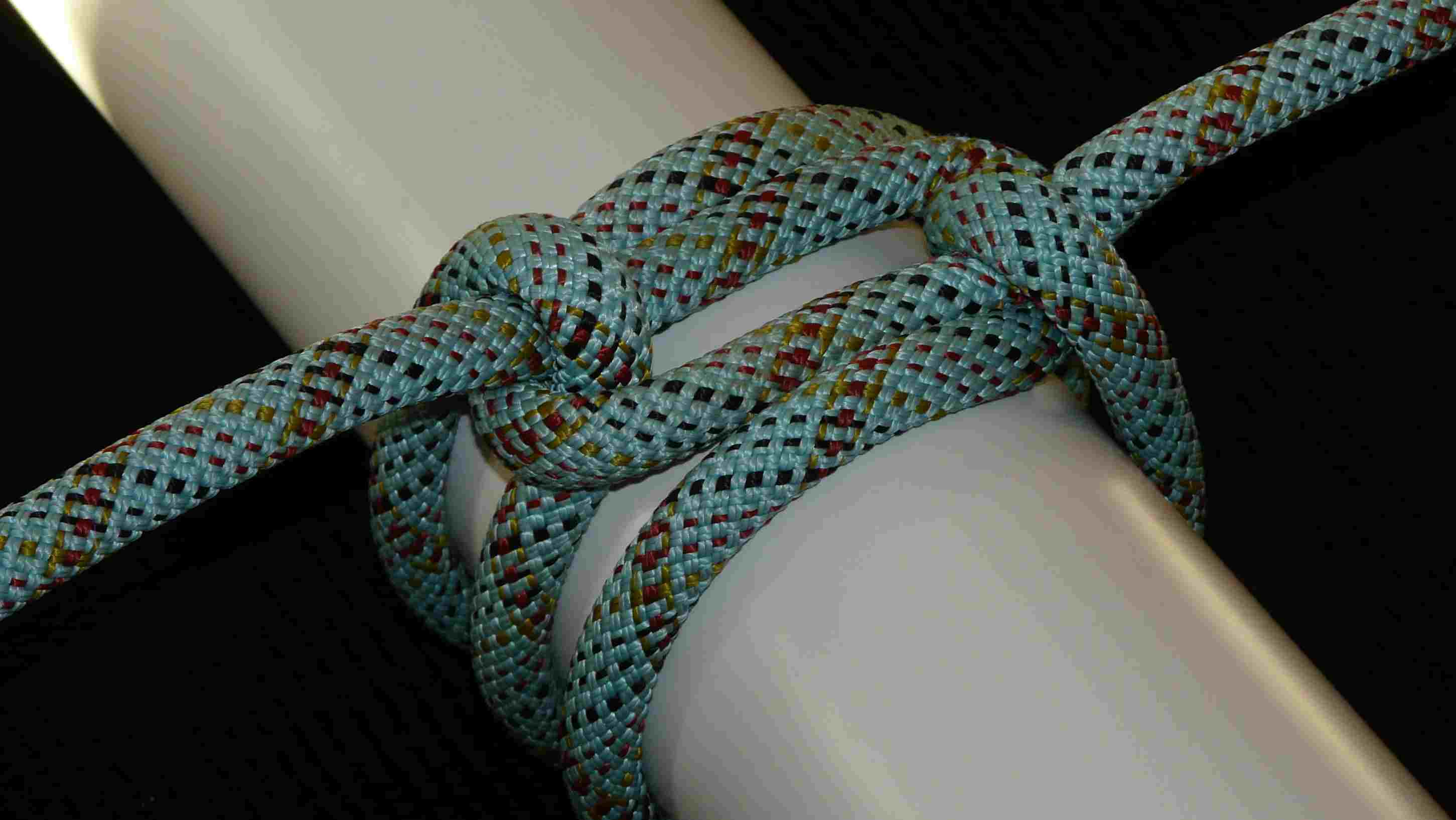 3 wraps TackleClamp hitch 2.JPG