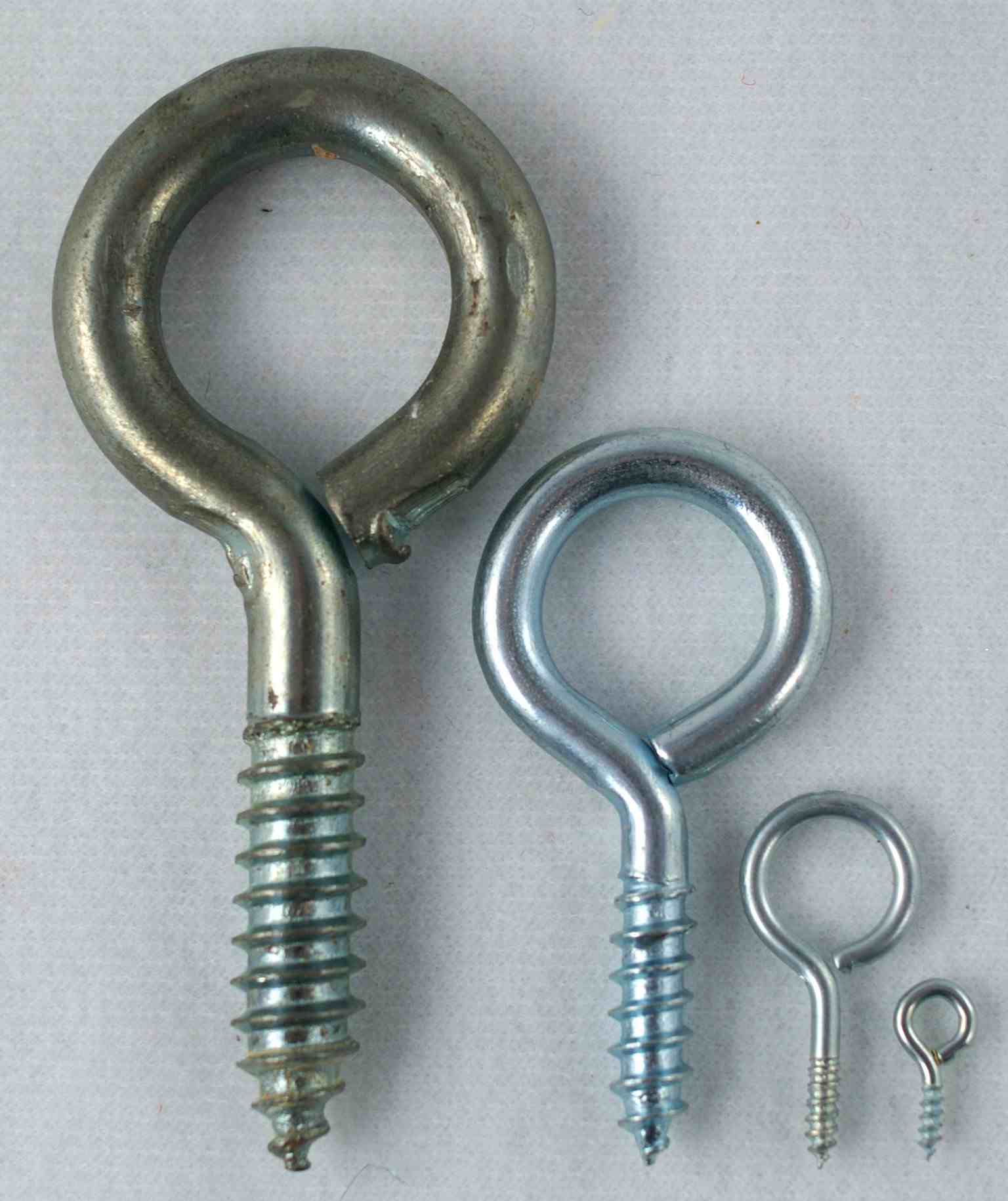 Eye_bolt_wood_thread.jpg