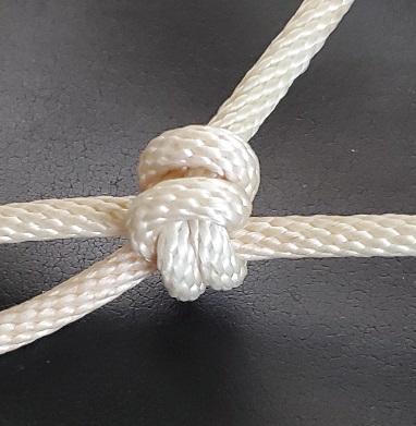 Step 5. Tighten from all directions.jpg
